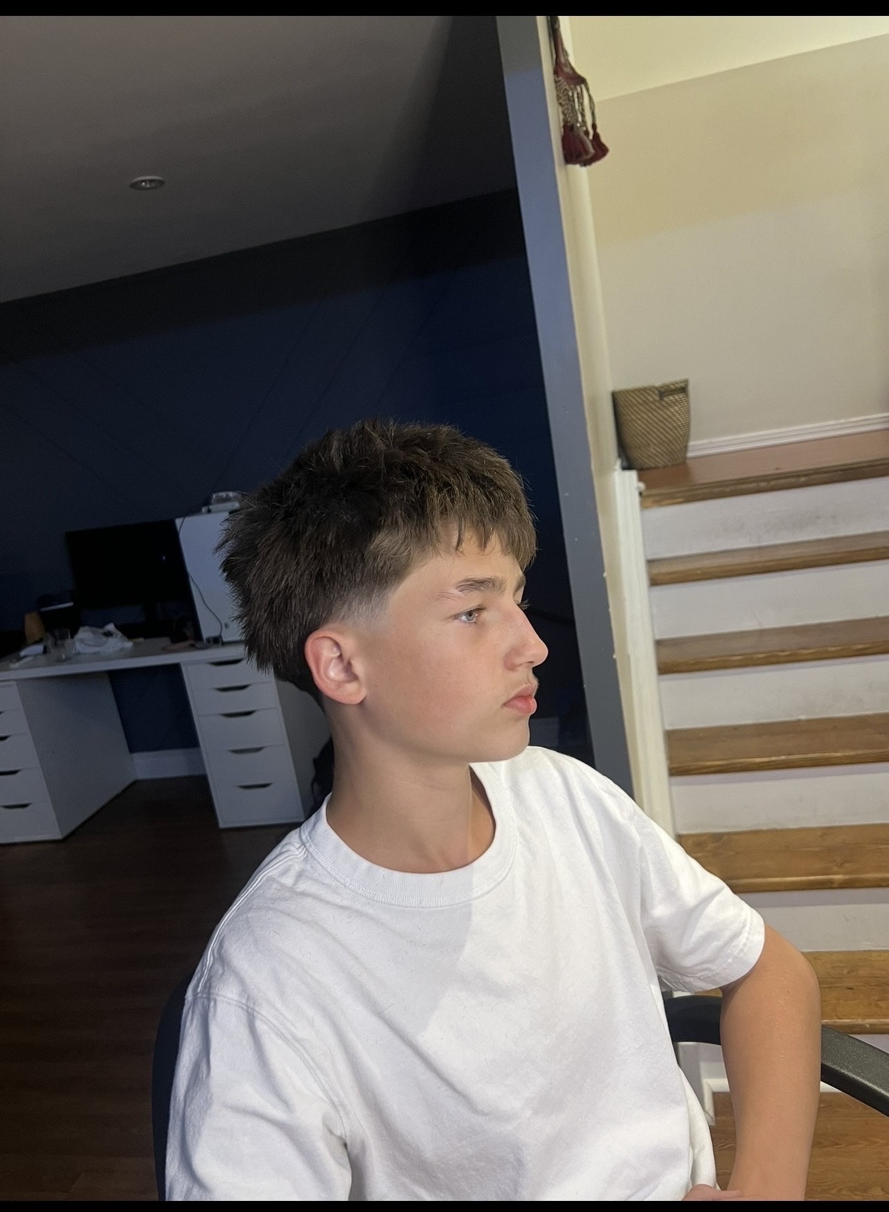 Clean textured crop, side profile